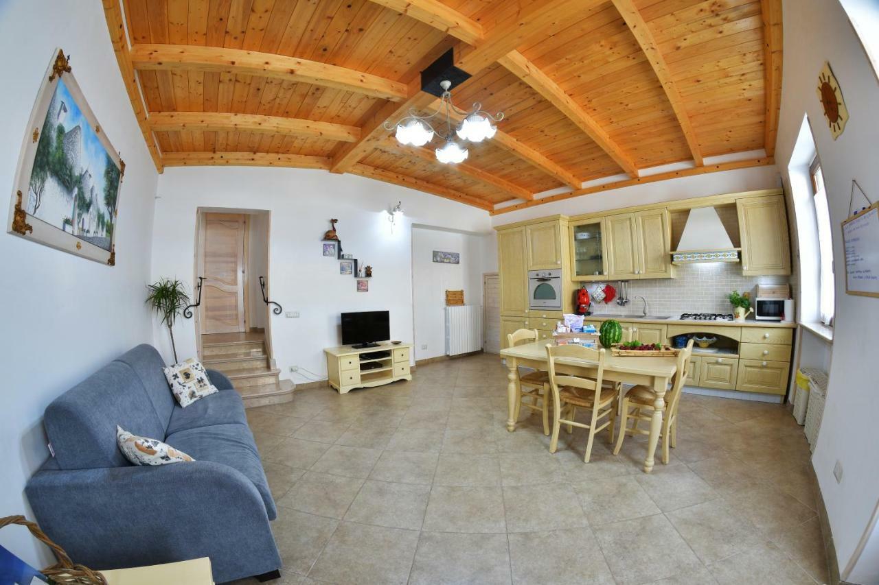 Апартаменты Marghegio' House Челье-Мессапика Экстерьер фото