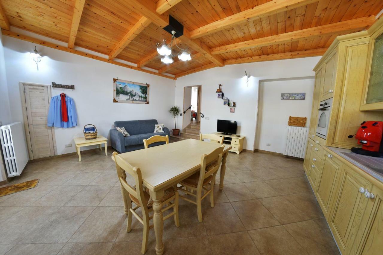 Апартаменты Marghegio' House Челье-Мессапика Экстерьер фото